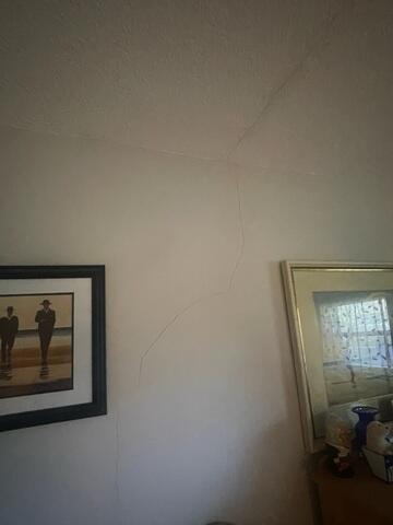 Interior Wall Cracks