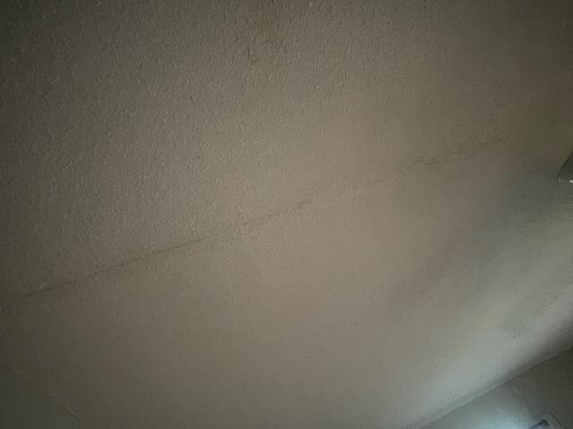 Ceiling Cracks