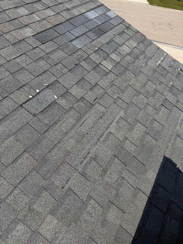 Another shingle is lissing