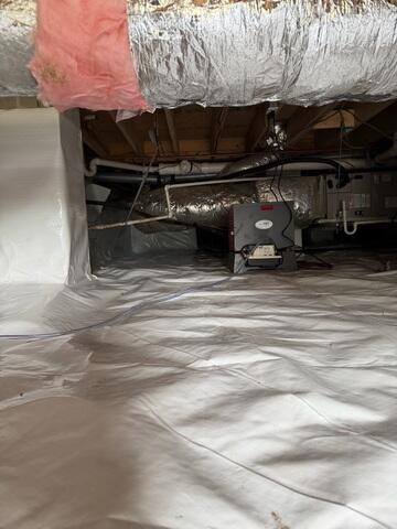 Crawl Space Encapsulated with CleanSpace