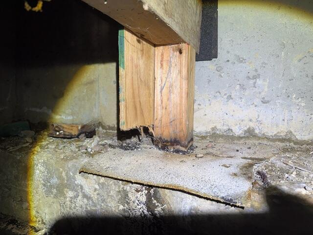 Rotting Subfloor Post