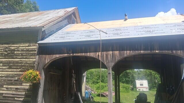 Klaus Roofing System Installation
