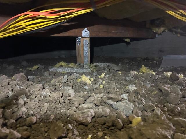 Damaged Crawl Space Support Post Before Repair