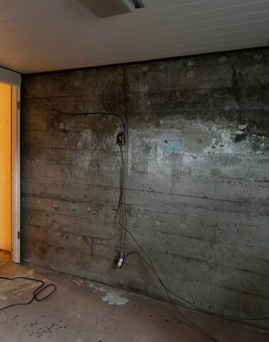 Water Damaged Walls