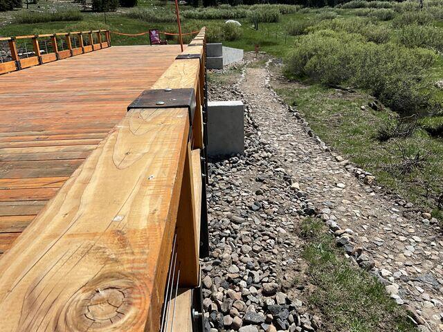 Upclose of the Bridge Railing