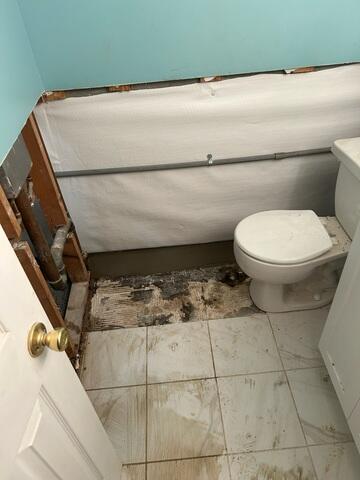CleanSpace® Wall Installed