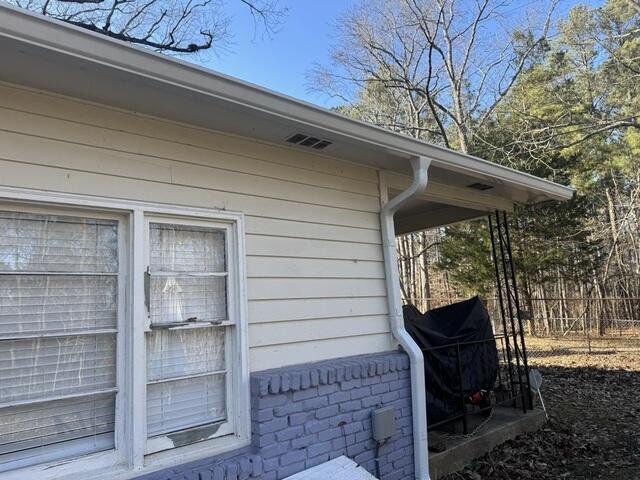 New Gutter & Downspouts