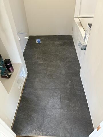 2nd floor bath