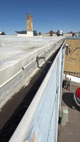 Flat Roof needs new roof installed