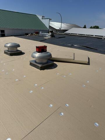 Laying the EPDM Roof with multi-layed system