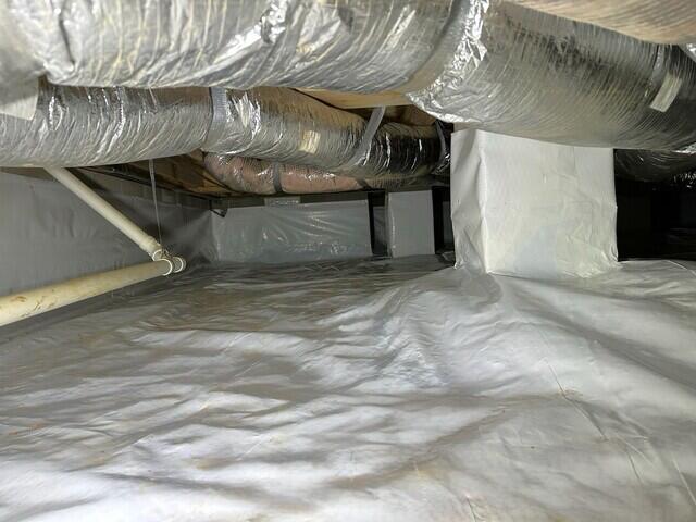 Piers wrapped with Wallie don't produce condensation, eliminating it as a source of moisture in your crawl space.
