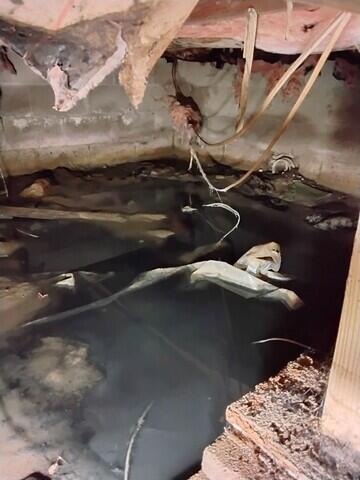 Water Pooling in a Corner