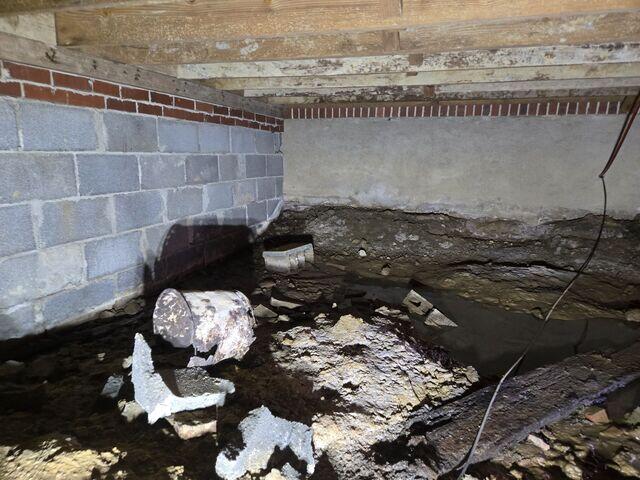 Crawl Space Before