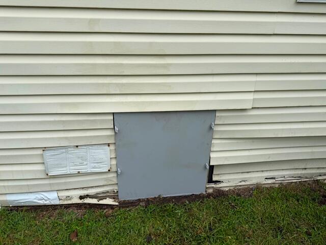 Crawl Space Entrance Sealed Against Humidity