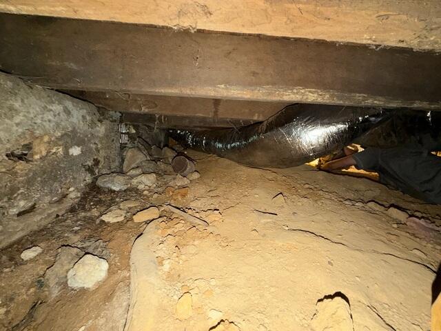 Crawl Space Before