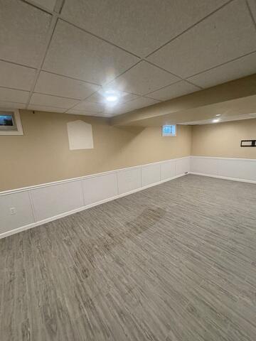 EverLast Half Wall and Elite Plank Flooring