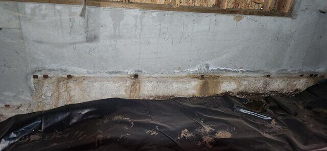 Water Markings on Foundation Wall
