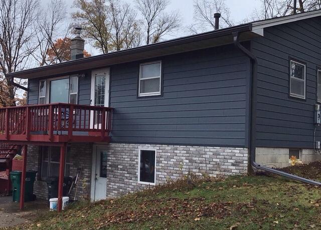 The new Gutters installed on the house
