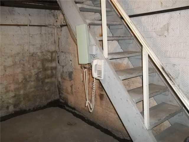 Baker S Waterproofing Crawl Space Repair Photo Album Wet Basement Walls In Pittsburgh Pa