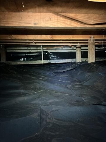 Finished Pipe, Pump, Plastic Waterproofing System