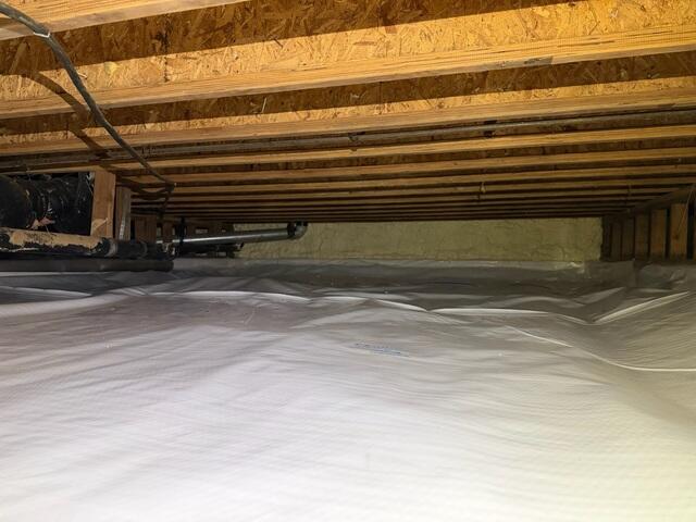 Beautifully Encapsulated Crawl Space!