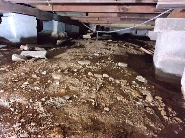 Dirt Crawl Space Needs to Be Sealed
