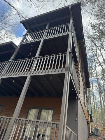 3-story of downspouts