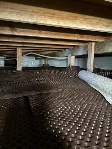 Crawl Space Drainage Mat Beneath Manhattan Beach Home