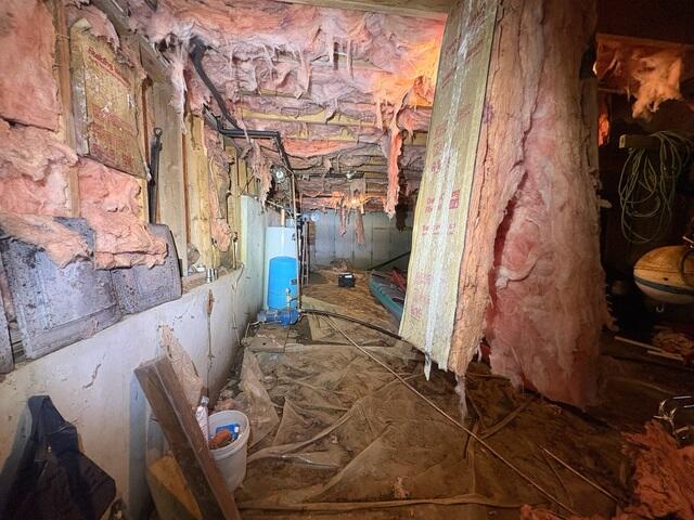 Failing Insulation