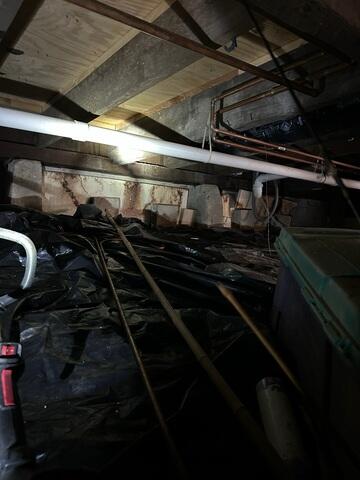 Crawlspace in Need of Support
