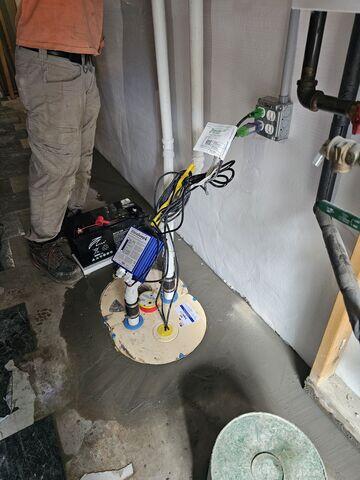 Sump Pump System with Battery Back Up