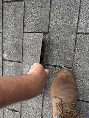 Inspecting Loose, Deteriorating Shingles