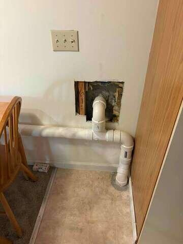 Front Room Extraction Point - Before