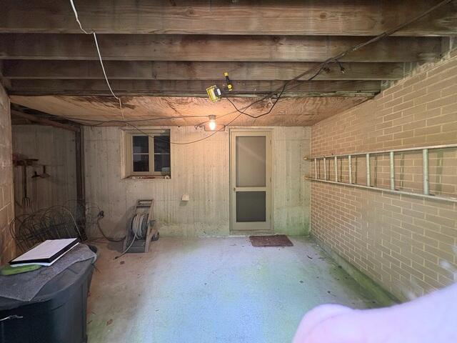 Bowing Walls or Uneven Floors