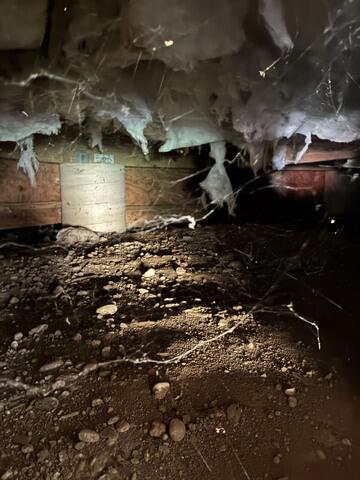 Why Dirt Floor Crawl Spaces Aren't Efficient