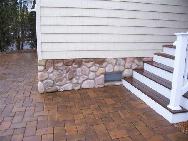 Brick Crawl Space in a Flood Zone