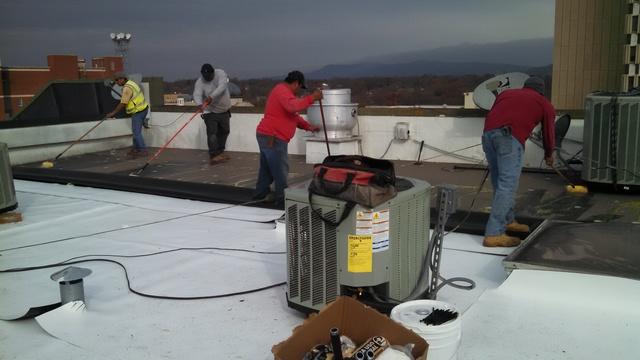 Crew Fully adhering membrane