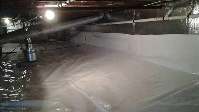 A Dry Crawl Space in Stanton