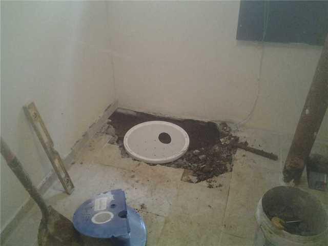 Sump Pump With Airtight Lid
