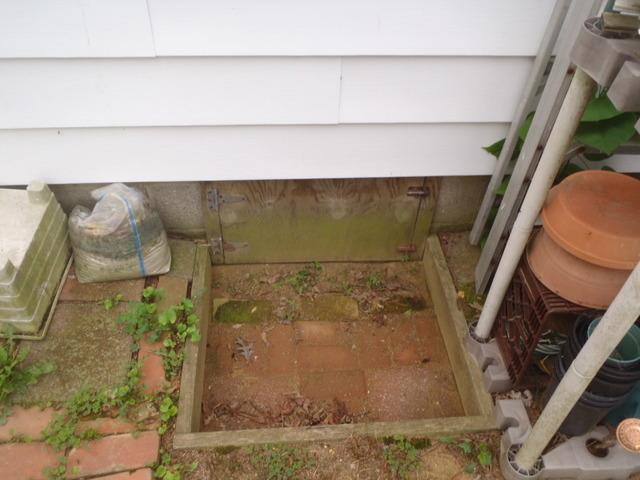 Improper Crawl Space Entries Induce Moisture Damage!