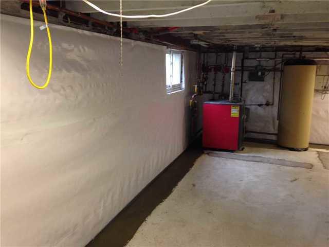 Dry Basement Walls