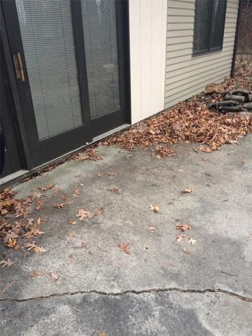 <p>The crack in the slab was a huge indicator that something was wrong. If that wasn't enough, then the gap between the concrete slab and home was sure to tip him off.</p>