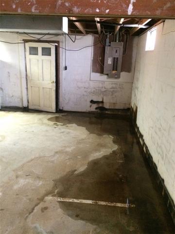 Standing Water in Portland Basement