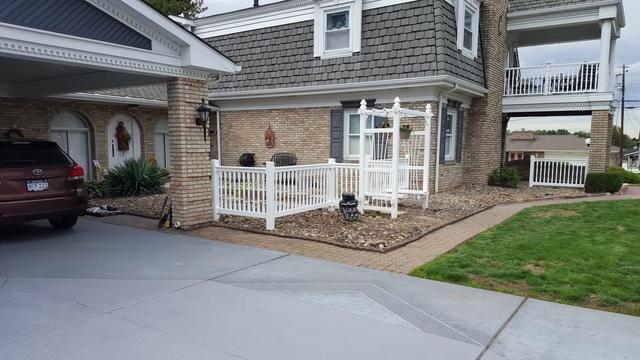 White Vinyl Railing