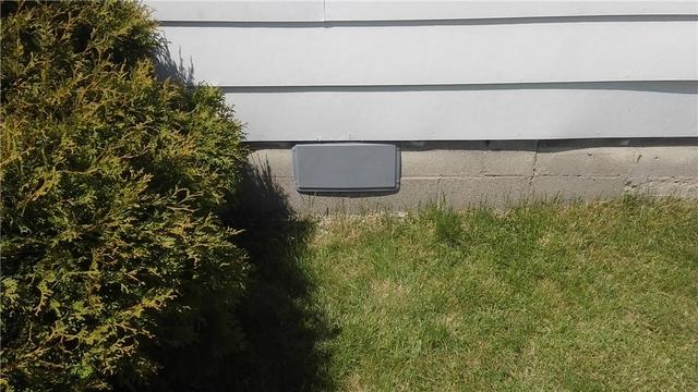 Vent Covers Keep Crawl Space Dry