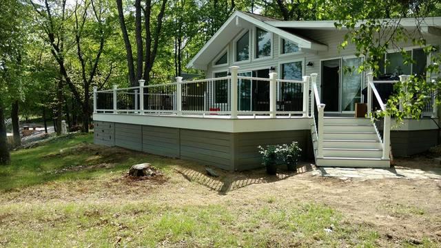 New Azek deck in Arrowhead Lakes