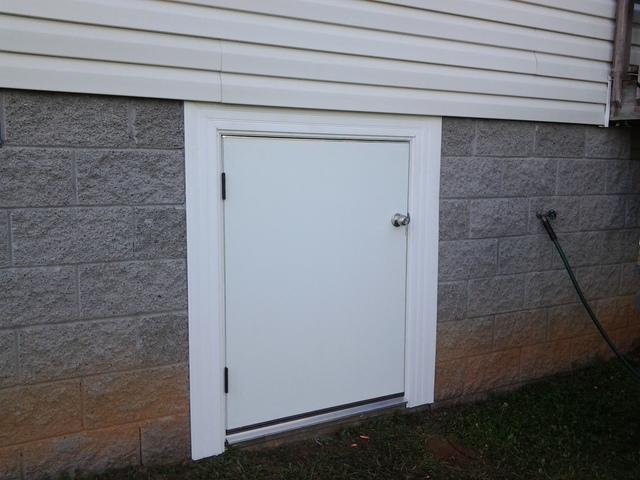 New crawl space entry