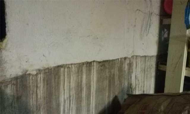 Leaking Crawl Space Wall