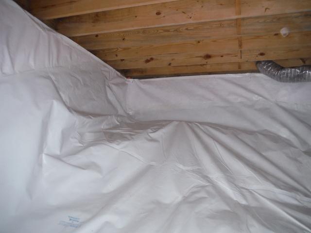 Clean, dry crawl space transformation