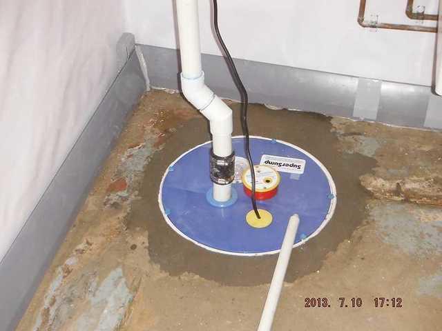 <p>This SuperSump sump pump system is sealed at the top to prevent vapor from sneaking out and stinking up the whole basement. It also houses a quality pump made of cast iron and stainless steel. With minimal maintenance this pump will last these Maryland homeowners for many, many years.</p>